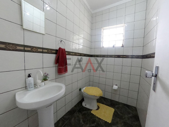 Imagem Casa com 3 Quartos à Venda, 167 m² em Alto Da Xv - Guarapuava Imagem Casa com 3 Quartos à Venda, 167 m² em Alto Da Xv - Guarapuava