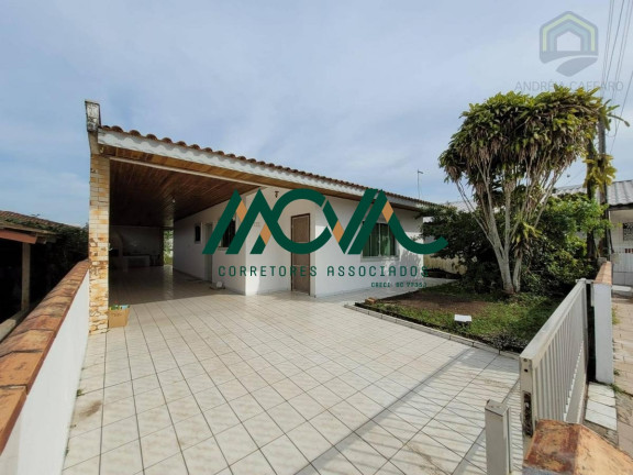 Casa com 3 Quartos à Venda, 120 m² em Praia Do Saizinho - Itapoá