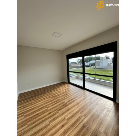 Imagem Casa com 4 Quartos à Venda, 265 m² em Caledônia - Camboriú Imagem Casa com 4 Quartos à Venda, 265 m² em Caledônia - Camboriú