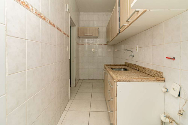 Imagem Imóvel com 2 Quartos à Venda, em Santana - Porto Alegre Imagem Imóvel com 2 Quartos à Venda, em Santana - Porto Alegre