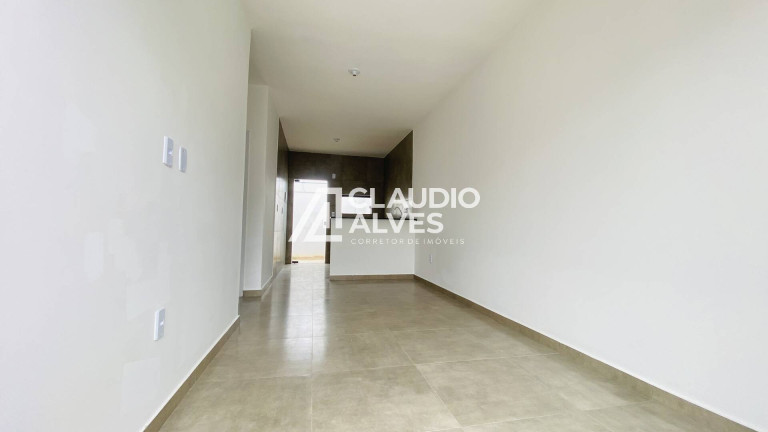 Imagem Casa com 2 Quartos à Venda, 52 m² em Mangabeira - Feira De Santana Imagem Casa com 2 Quartos à Venda, 52 m² em Mangabeira - Feira De Santana