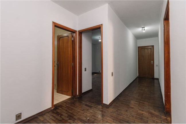 Imagem Casa com 4 Quartos à Venda, em Jardim Leonor - São Paulo Imagem Casa com 4 Quartos à Venda, em Jardim Leonor - São Paulo