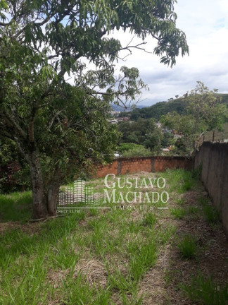 Imagem Casa com 3 Quartos à Venda, 300 m² em Metalúrgico - Barra Mansa