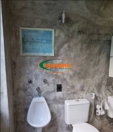 Imagem Casa com 6 Quartos à Venda, 312 m² em Tijuca - Rio De Janeiro Imagem Casa com 6 Quartos à Venda, 312 m² em Tijuca - Rio De Janeiro