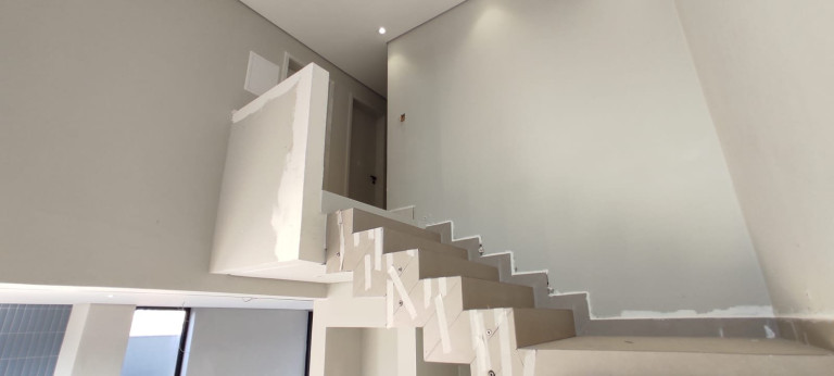 Imagem Casa com 3 Quartos à Venda, 183 m² em Vale Quem Tem - Teresina Imagem Casa com 3 Quartos à Venda, 183 m² em Vale Quem Tem - Teresina