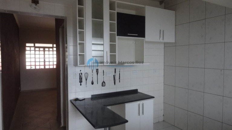 Imagem Casa com 2 Quartos à Venda, 65 m² em Jardim Regina Alice - Barueri
