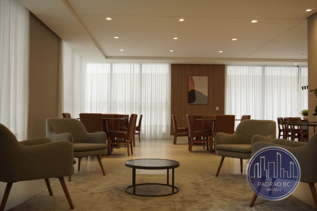 Imagem Apartamento com 3 Quartos à Venda, 147 m² em Hugo Lange - Curitiba Imagem Apartamento com 3 Quartos à Venda, 147 m² em Hugo Lange - Curitiba