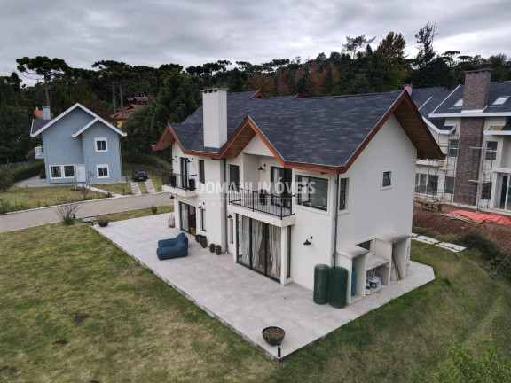 Imagem Casa com 4 Quartos à Venda, 258 m² em Região Do Alto Da Boa Vista - Campos Do Jordão Imagem Casa com 4 Quartos à Venda, 258 m² em Região Do Alto Da Boa Vista - Campos Do Jordão
