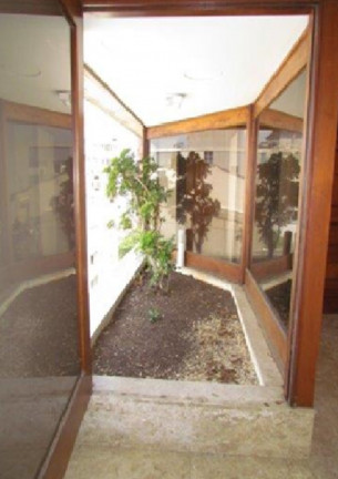 Imagem Imóvel com 4 Quartos à Venda, 367 m² em Floresta - Porto Alegre Imagem Imóvel com 4 Quartos à Venda, 367 m² em Floresta - Porto Alegre