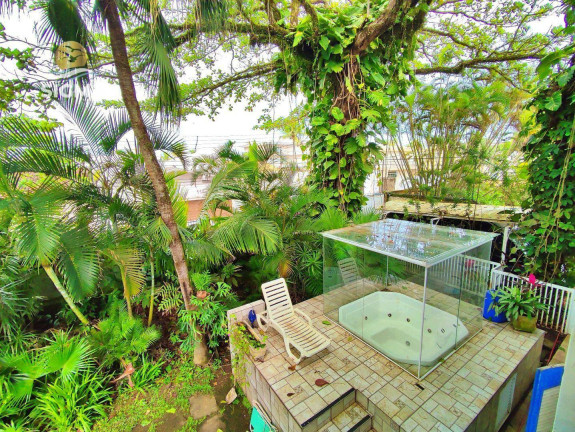 Imagem Sobrado com 4 Quartos à Venda, 250 m² em Enseada - Guarujá Imagem Sobrado com 4 Quartos à Venda, 250 m² em Enseada - Guarujá