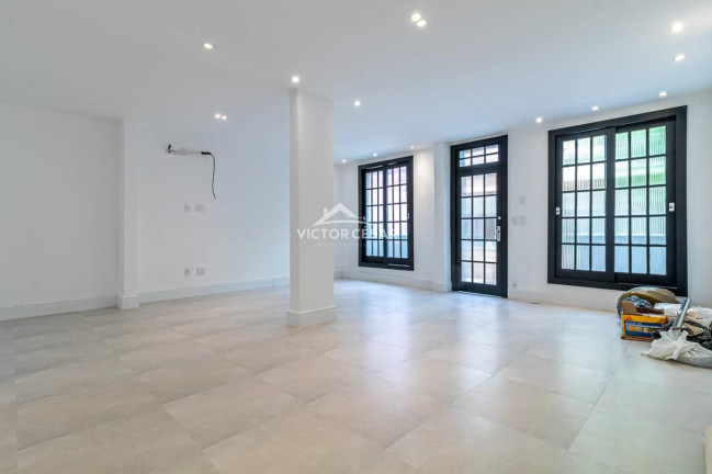 Imagem Casa de Vila com 4 Quartos à Venda, 234 m² Imagem Casa de Vila com 4 Quartos à Venda, 234 m²