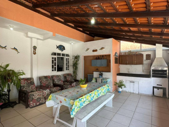 Imagem Casa com 4 Quartos à Venda, 220 m² em Centro - Balneário Barra Do Sul Imagem Casa com 4 Quartos à Venda, 220 m² em Centro - Balneário Barra Do Sul