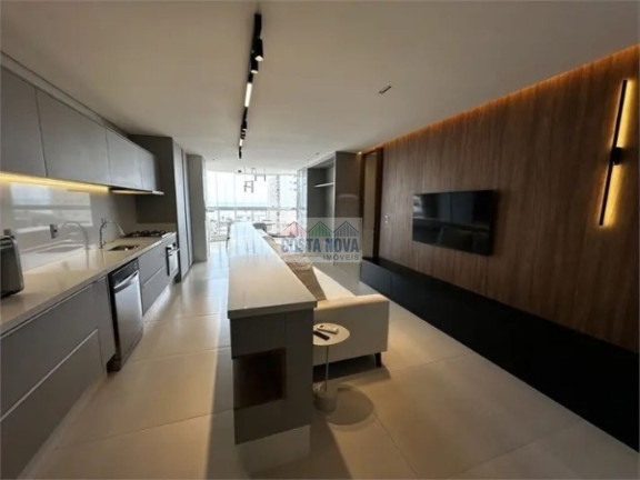 Imagem Apartamento com 4 Quartos à Venda, 218 m² Imagem Apartamento com 4 Quartos à Venda, 218 m²