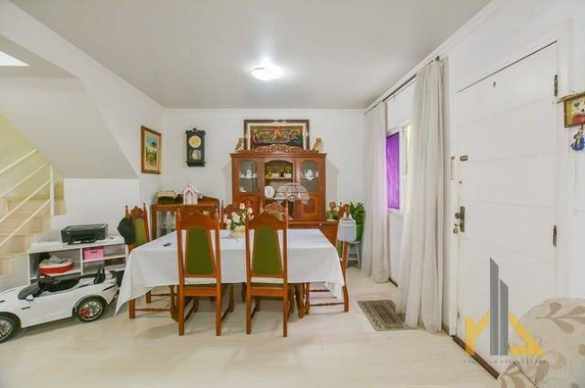 Imagem Sobrado com 3 Quartos à Venda, 134 m² em Fanny - Curitiba Imagem Sobrado com 3 Quartos à Venda, 134 m² em Fanny - Curitiba