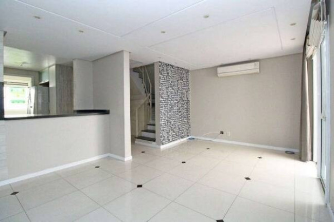 Imagem Casa com 3 Quartos à Venda, 100 m² em Sarandi - Porto Alegre
