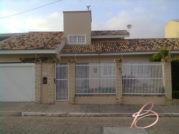 Imagem Casa com 4 Quartos à Venda, 450 m² em Dom Bosco - Itajaí