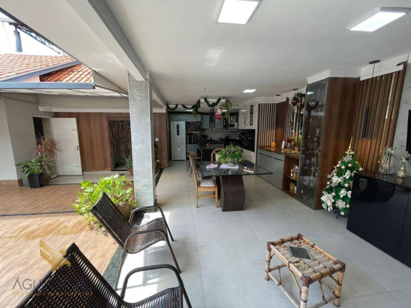 Imagem Casa com 4 Quartos à Venda, 230 m² em Jardim Paulista - Campo Grande Imagem Casa com 4 Quartos à Venda, 230 m² em Jardim Paulista - Campo Grande