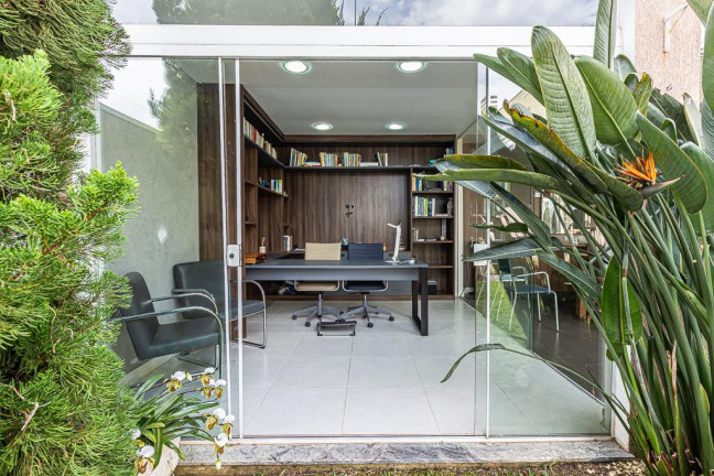 Imagem Casa com 4 Quartos à Venda, 290 m² em São Braz - Curitiba