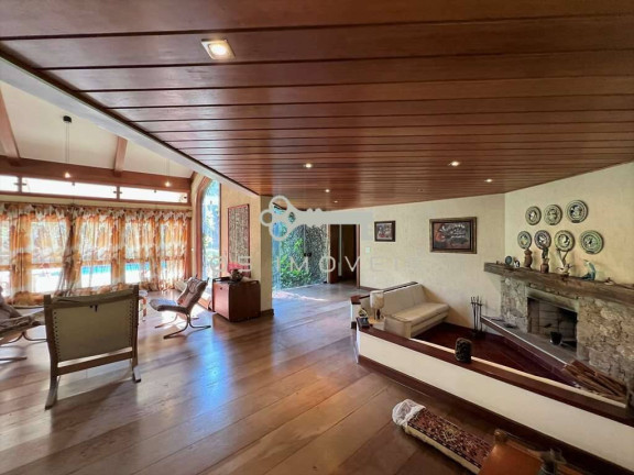 Imagem Casa com 5 Quartos à Venda, em Parque Silvino Pereira - Cotia Imagem Casa com 5 Quartos à Venda, em Parque Silvino Pereira - Cotia