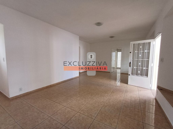 Imagem Casa com 3 Quartos à Venda, 250 m² em Parque Residencial Bom Conselho - Taubaté Imagem Casa com 3 Quartos à Venda, 250 m² em Parque Residencial Bom Conselho - Taubaté