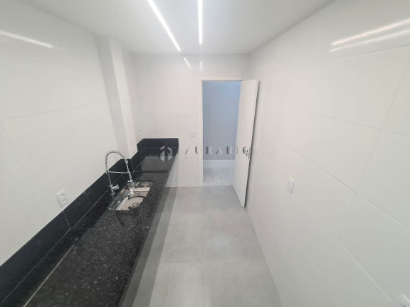 Imagem Apartamento com 3 Quartos à Venda, 100 m² em Copacabana - Rio De Janeiro Imagem Apartamento com 3 Quartos à Venda, 100 m² em Copacabana - Rio De Janeiro