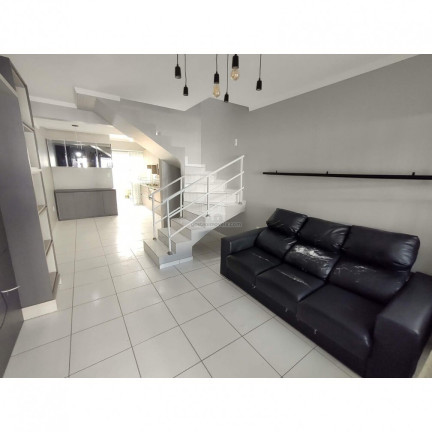 Imagem Casa com 2 Quartos à Venda, em Santa Regina - Camboriú Imagem Casa com 2 Quartos à Venda, em Santa Regina - Camboriú