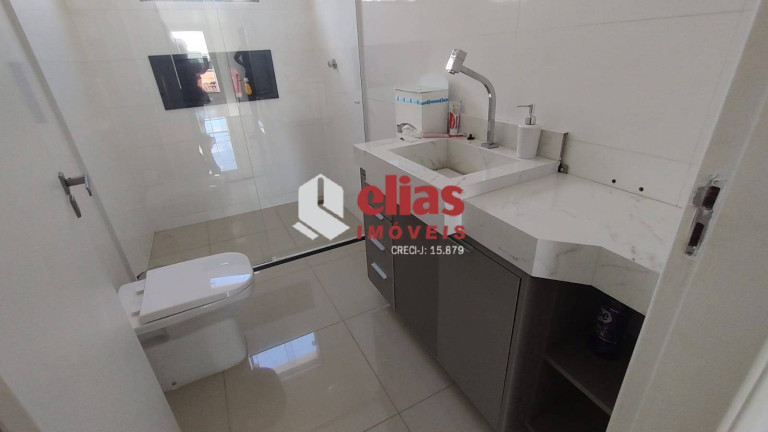 Imagem Sobrado com 3 Quartos à Venda, 250 m² em Parque São Geraldo - Bauru Imagem Sobrado com 3 Quartos à Venda, 250 m² em Parque São Geraldo - Bauru