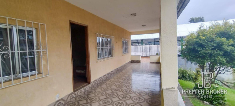Imagem Casa com 4 Quartos à Venda, 134 m² em São Pedro - Teresópolis Imagem Casa com 4 Quartos à Venda, 134 m² em São Pedro - Teresópolis