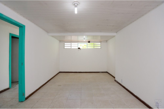 Imagem Casa com 5 Quartos à Venda, em Santana - Porto Alegre Imagem Casa com 5 Quartos à Venda, em Santana - Porto Alegre