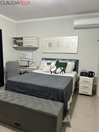 Imagem Casa com 3 Quartos à Venda, 260 m² em Canto Do Forte - Praia Grande Imagem Casa com 3 Quartos à Venda, 260 m² em Canto Do Forte - Praia Grande