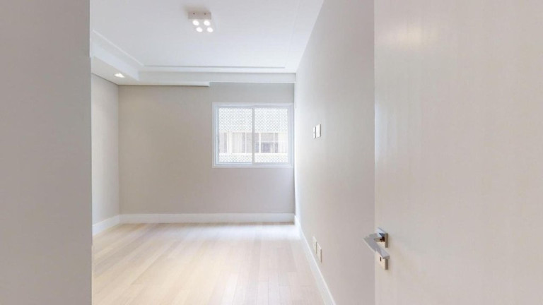 Imagem Imóvel com 3 Quartos à Venda, 206 m² em Jardim Paulista - São Paulo Imagem Imóvel com 3 Quartos à Venda, 206 m² em Jardim Paulista - São Paulo
