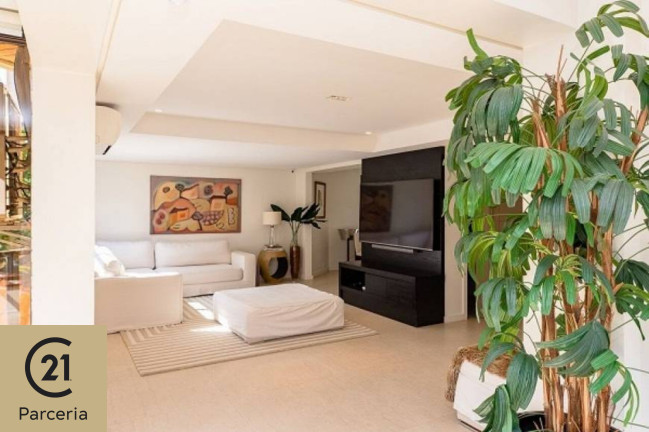 Apartamento com 3 Quartos à Venda, 211 m² em Indianópolis - São Paulo
