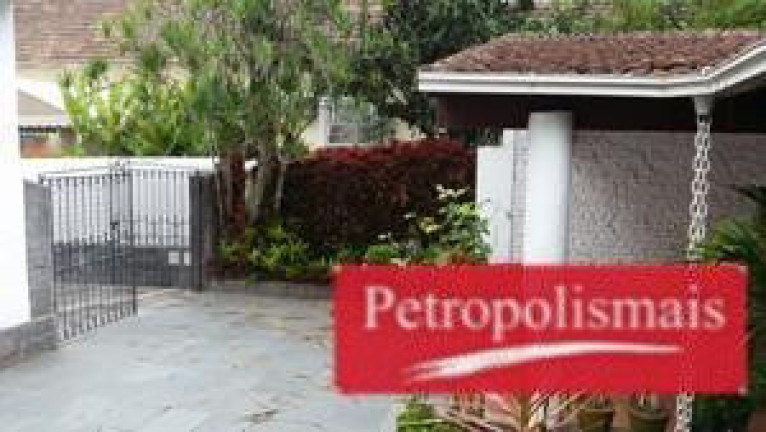 Imagem Casa com 9 Quartos à Venda, 600 m² em Centro - Petrópolis Imagem Casa com 9 Quartos à Venda, 600 m² em Centro - Petrópolis