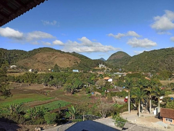 Imagem Casa com 4 Quartos à Venda, 130 m² em Vargem Grande - Teresópolis Imagem Casa com 4 Quartos à Venda, 130 m² em Vargem Grande - Teresópolis