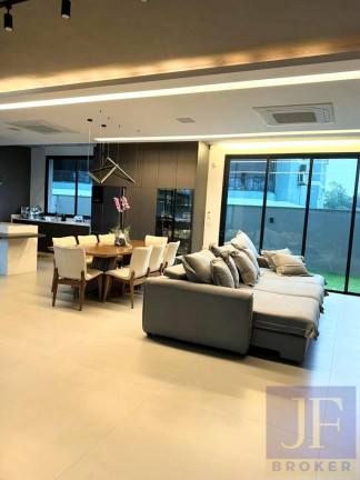 Imagem Casa com 4 Quartos à Venda, 1.059 m² em Ingleses Do Rio Vermelho - Florianópolis Imagem Casa com 4 Quartos à Venda, 1.059 m² em Ingleses Do Rio Vermelho - Florianópolis