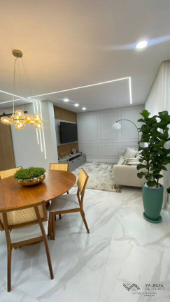 Imagem Casa com 3 Quartos à Venda, 243 m² em Jardim Oriente - São José Dos Campos