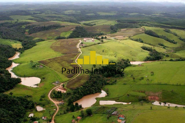Imagem Fazenda à Venda, 50 m² em São Miguel Arcanjo Imagem Fazenda à Venda, 50 m² em São Miguel Arcanjo