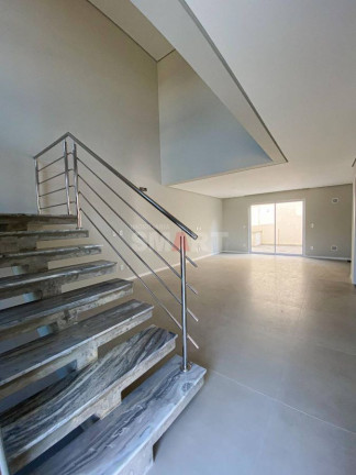 Imagem Casa com 3 Quartos à Venda, 120 m² em João Pessoa - Jaraguá Do Sul Imagem Casa com 3 Quartos à Venda, 120 m² em João Pessoa - Jaraguá Do Sul