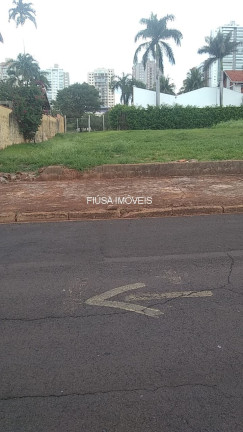 Terreno à Venda, 800 m² em Jardim Canadá - Ribeirão Preto