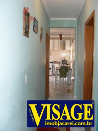 Imagem Casa com 3 Quartos à Venda, em Pq. Meia Lua - Jacareí Imagem Casa com 3 Quartos à Venda, em Pq. Meia Lua - Jacareí
