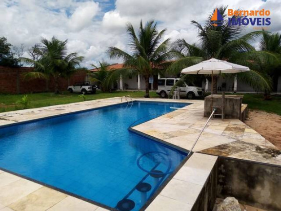 Imagem Casa com 6 Quartos à Venda, 1 m² em Caponga - Cascavel Imagem Casa com 6 Quartos à Venda, 1 m² em Caponga - Cascavel