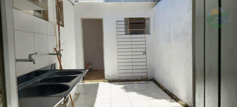 Imagem Casa com 3 Quartos à Venda, 170 m² Imagem Casa com 3 Quartos à Venda, 170 m²