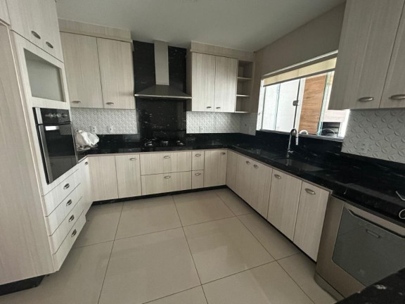 Imagem Sobrado com 3 Quartos para Alugar, 307 m² em Condomínio Do Lago - Goiânia Imagem Sobrado com 3 Quartos para Alugar, 307 m² em Condomínio Do Lago - Goiânia