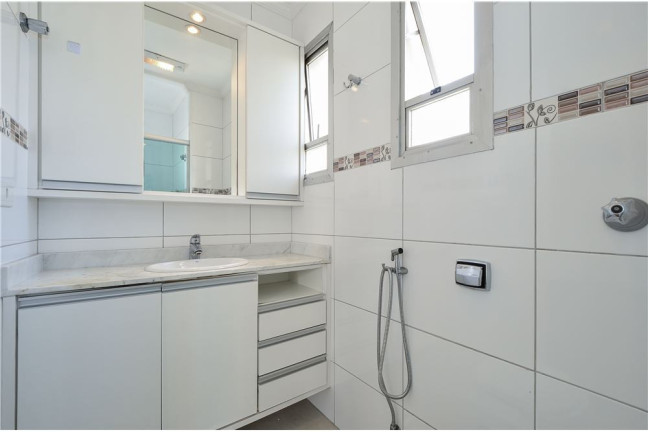 Imagem Apartamento com 2 Quartos à Venda, 90 m² em Campo Belo - São Paulo