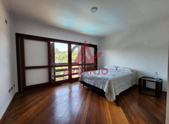 Imagem Casa com 5 Quartos à Venda, 512 m² em Caraguatá - Mairiporã Imagem Casa com 5 Quartos à Venda, 512 m² em Caraguatá - Mairiporã