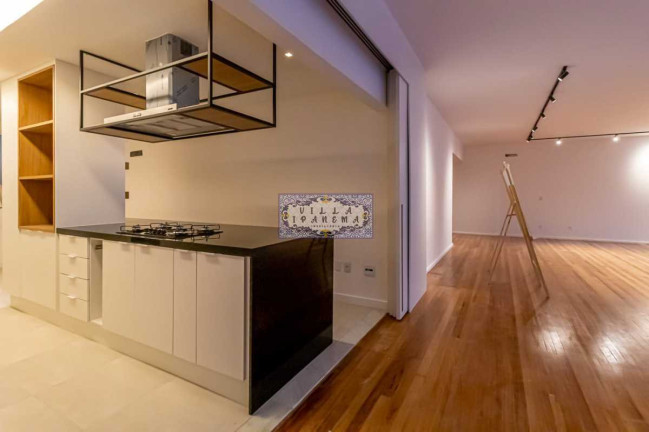 Imagem Apartamento com 4 Quartos à Venda, 330 m² em Copacabana - Rio De Janeiro Imagem Apartamento com 4 Quartos à Venda, 330 m² em Copacabana - Rio De Janeiro