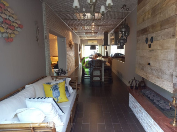 Imagem Casa com 6 Quartos à Venda, 259 m² em Jardim Guaiuba - Guarujá Imagem Casa com 6 Quartos à Venda, 259 m² em Jardim Guaiuba - Guarujá