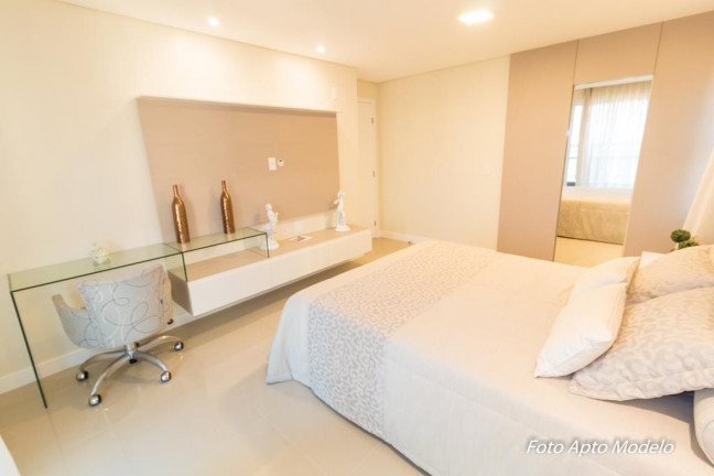Imagem Apartamento com 3 Quartos à Venda, 130 m² em Cocó - Fortaleza Imagem Apartamento com 3 Quartos à Venda, 130 m² em Cocó - Fortaleza