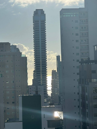 Imagem Apartamento com 3 Quartos à Venda, 123 m² em Centro - Balneário Camboriú Imagem Apartamento com 3 Quartos à Venda, 123 m² em Centro - Balneário Camboriú