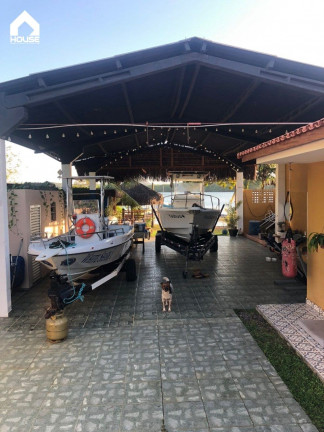Imagem Casa com 2 Quartos à Venda, 440 m² em Concha Dostra - Guarapari Imagem Casa com 2 Quartos à Venda, 440 m² em Concha Dostra - Guarapari